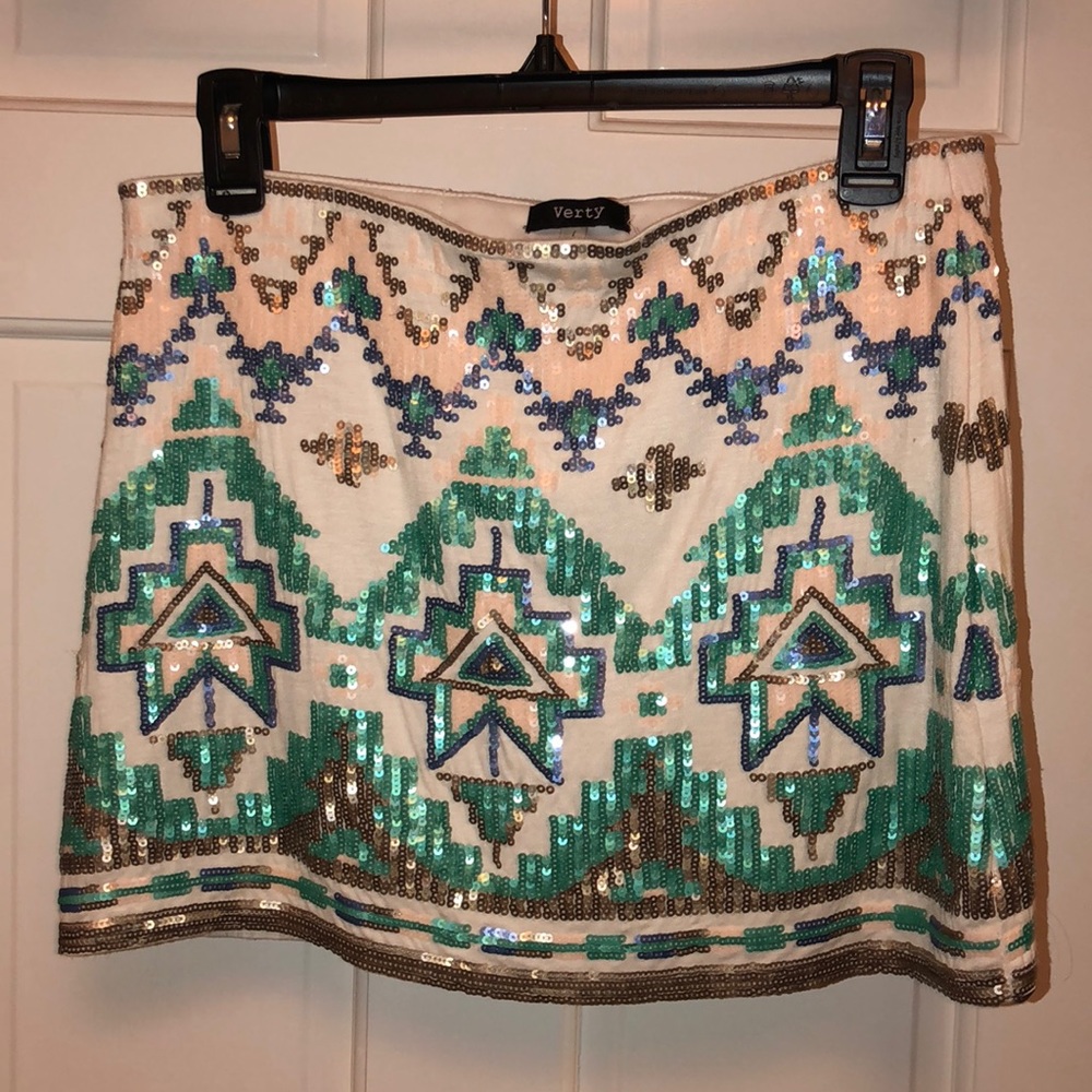 Verty skirt - size L